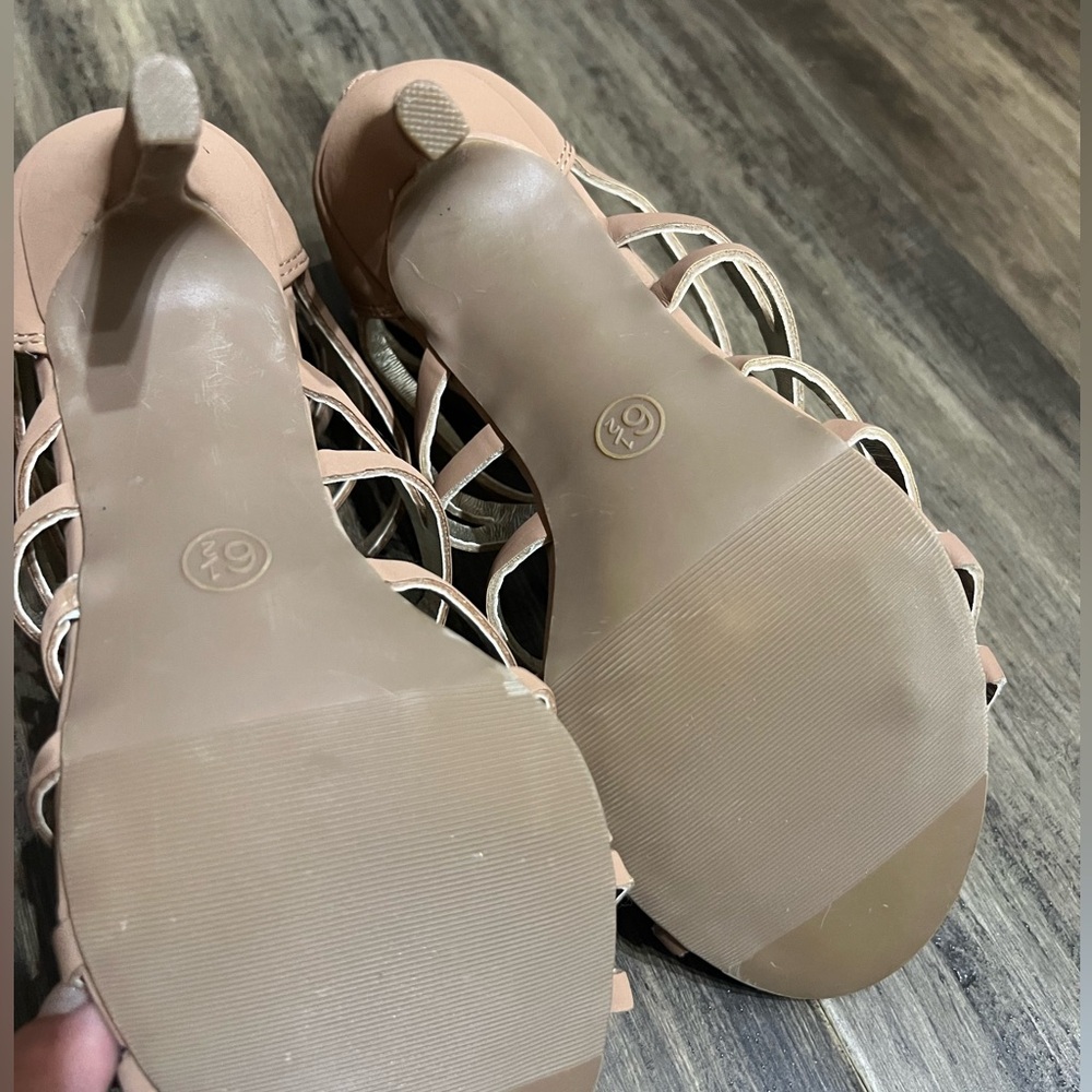 New with tag ladies summer strappy heeled sandals 6.5 - Picture 4 of 4